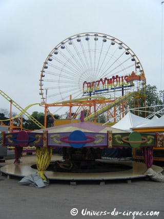 Paris: l'édition 2011 de la Foire du Trône se prépare