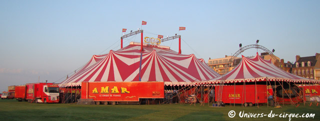 Seine-Maritime: le démontage du Cirque Amar à Dieppe en images