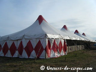 Loire-Atlantique: le Cirque Joseph Bouglione à Saint Nazaire jusqu'au 04 septembre 2011