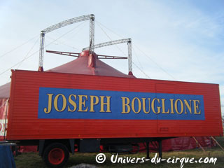 Loire-Atlantique: le Cirque Joseph Bouglione à Saint Nazaire jusqu'au 04 septembre 2011