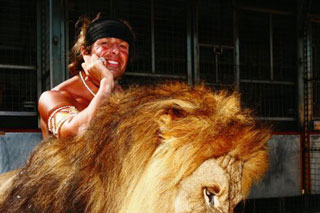 Gironde: des huîtres et des lions au Cirque Pinder à Andernos et à La Teste 