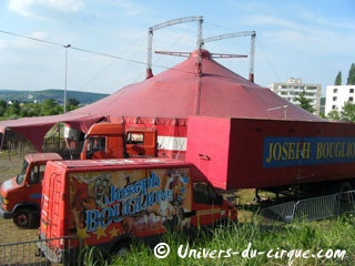 Cher: le Cirque Joseph Bouglione à Vierzon du 07 au 09 octobre 2011