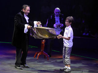 Isère: un défilé de stars pour les 20 ans de l'association 