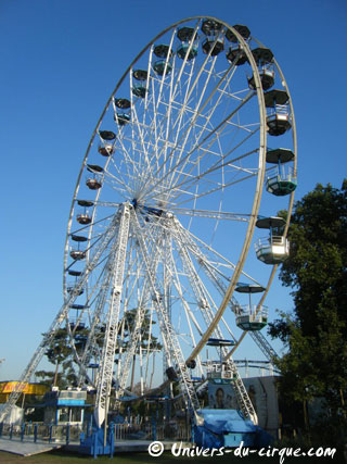 Paris: dernière semaine de l'édition 2011 de la Fête au Bois de Boulogne