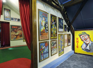 Suisse: il a créé le plus grand musée non-officiel sur le Cirque Knie à Epagny