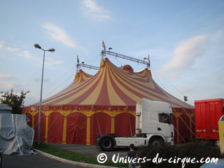 Val-de-Marne: le Cirque Lydia Zavatta joue les prolongations à La Queue en Brie