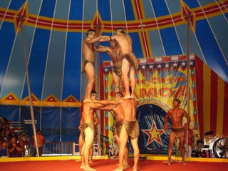 Polynésie Française: le Magic Circus of Samoa à Tahiti du 07 octobre au 06 novembre 2011