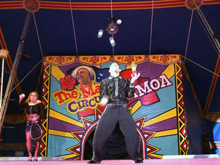 Télévision: le Magic Circus of Samoa à l'honneur dans Thalassa sur France le 14 octobre 2011