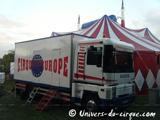 Essonne: le séjour à Verrières-le-Buisson de l'International Cirque d'Europe se poursuit jusqu'au 23 octobre