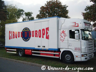 Essonne: le séjour à Verrières-le-Buisson de l'International Cirque d'Europe se poursuit jusqu'au 23 octobre