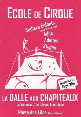 Paris: école de cirque sur la Dalle aux Chapiteaux à la Porte des Lilas