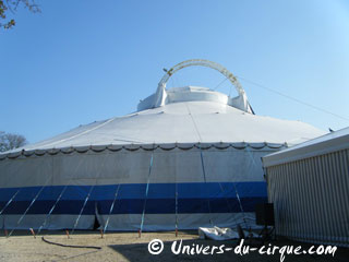 Paris: Alexis Gruss et le Cirque d'Hiver Bouglione ouvrent la saison d'hiver dans la capitale le 22 octobre 2011