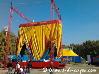 Un nouveau chapiteau pour le Nouveau Cirque Jean Richard