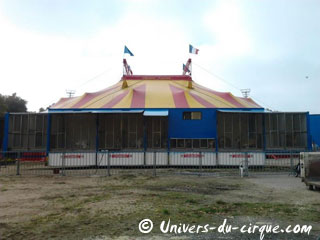 Un nouveau chapiteau pour le Nouveau Cirque Jean Richard