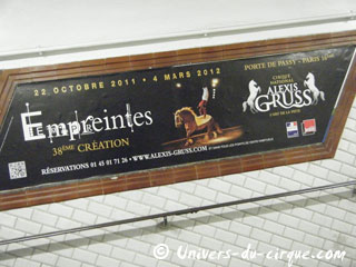 Paris: le Cirque National Alexis Gruss s'affiche dans le métro de la capitale