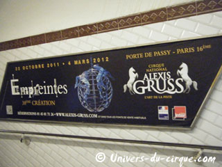 Paris: le Cirque National Alexis Gruss s'affiche dans le métro de la capitale