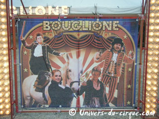 Yvelines: le traditionnel séjour hivernal du Cirque Joseph Bouglione à Chatou