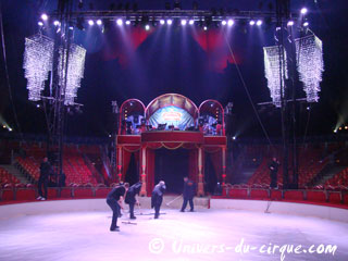 Hauts-de-Seine: embellissement du chapiteau du Cirque d'Hiver Bouglione
