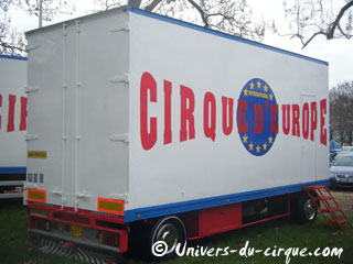 Val-de-Marne: l'International Cirque d'Europe à Orly-Village du 03 au 14 décembre 2011