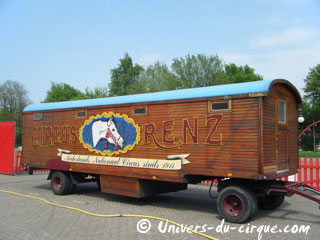 Pays-Bas: le Circus Herman Renz à Haarlem du 22 décembre 2011 au 08 janvier 2012