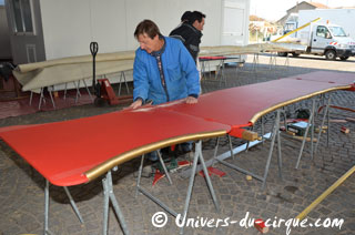 Tarn-et-Garonne: le décor de Nol en Cirque prend place à Valence-d'Agen
