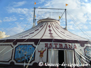 Espagne: le séjour du Cirque Raluy à Barcelone se poursuit jusqu'au 08 janvier 2012