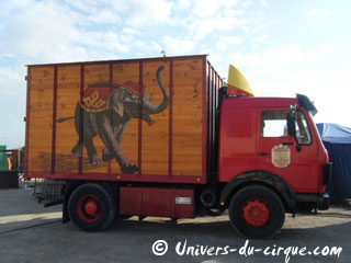 Espagne: le séjour du Cirque Raluy à Barcelone se poursuit jusqu'au 08 janvier 2012