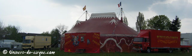 Yvelines: le Rudi Llata Circus à Voisins-Le-Bretonneux du 18 au 22 avril 2012
