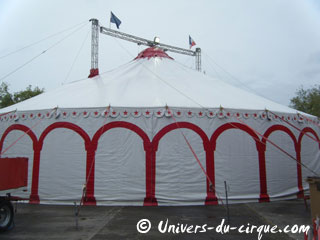 Vienne: le Cirque Stéphan Zavatta à Chtellerault du 15 au 20 mai 2012