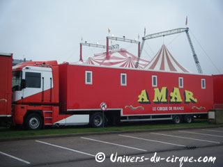 La tournée 2012 du Cirque Amar se poursuit à travers la France