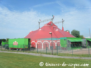 Yvelines: le Cirque de Venise à Fontenay-Le-Fleury du 30 mai au 03 juin 2012