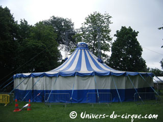 Essonne: l'Ecole du Cirque du Cambodge en résidence à Saulx-Les-Chartreux du 23 mai au 03 juin 2012