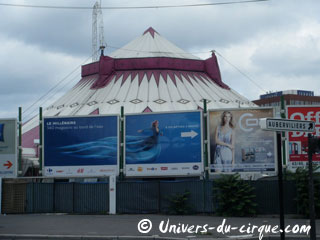 Paris: les spectacles se poursuivent au Cirque Diana Moreno à la Porte d'Aubervilliers