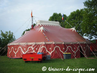 Essonne: le séjour du Rudi Llata Circus à Fleury-Mérogis se poursuit jusqu'au 01er juillet 2012