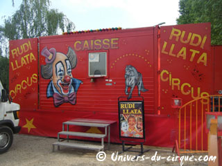Essonne: le séjour du Rudi Llata Circus à Fleury-Mérogis se poursuit jusqu'au 01er juillet 2012