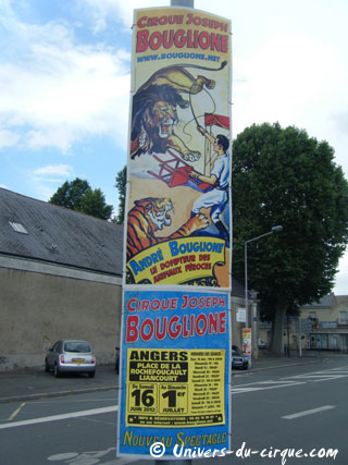 Pays-de-la-Loire: le Cirque Joseph Bouglione a quitté Angers pour rejoindre Saint-Nazaire