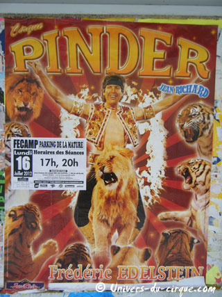 Le Cirque Pinder a débuté sa tournée estivale 2012 des plages
