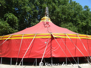 Paris: le Cirque Aïtal au Parc de Bercy du 19 juillet au 05 août 2012