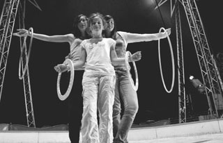 Charente: les enfants de la balle en piste à Saint-Yrieix avec le Cirque Franco-Italien
