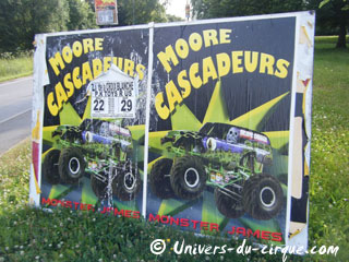 Essonne: les cascadeurs Moore de passage à Sainte-Geneviève-des-Bois du 22 au 29 juillet 2012
