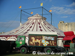 Espagne: le Cirque Raluy de retour en Catalogne