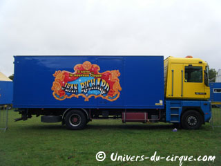 Yvelines: le Nouveau Cirque Jean Richard au Vésinet du 13 au 24 octobre 2012