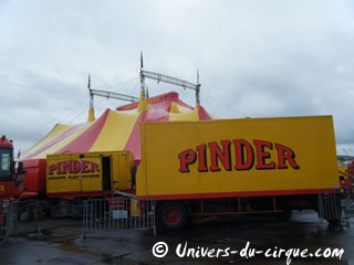 Les dernières étapes de la tournée 2012 du Cirque Pinder
