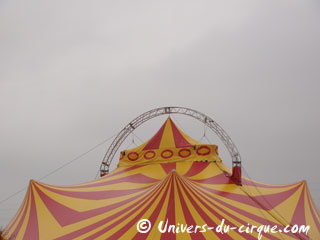 Le nouveau chapiteau du Cirque Achille Zavatta Fils