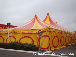 Le nouveau chapiteau du Cirque Achille Zavatta Fils