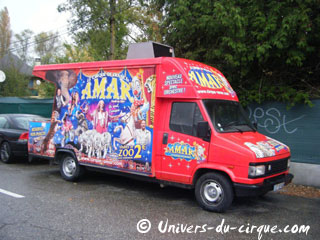 La nouvelle décoration du point de vente itinérant du Cirque Amar