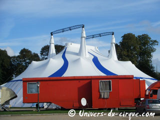 Yvelines: Pierre Etaix au Cirque Joseph Bouglione à Chatou du 11 novembre 2012 au 16 janvier 2013
