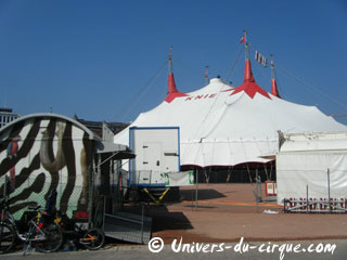 Suisse: les dernières étapes de la tournée 2012 du Cirque Knie