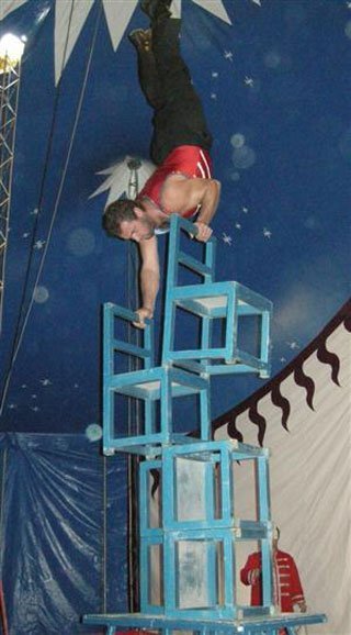  Saône-et-Loire: le Cirque Lydia Circus a enchanté le village de Tramayes