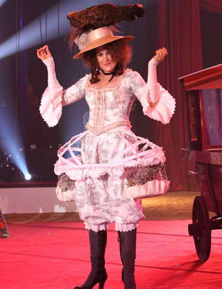 Paris: les people en artistes de cirque sur la piste d'Alexis Gruss à l'occasion du 51 Gala de l'Union des Artistes